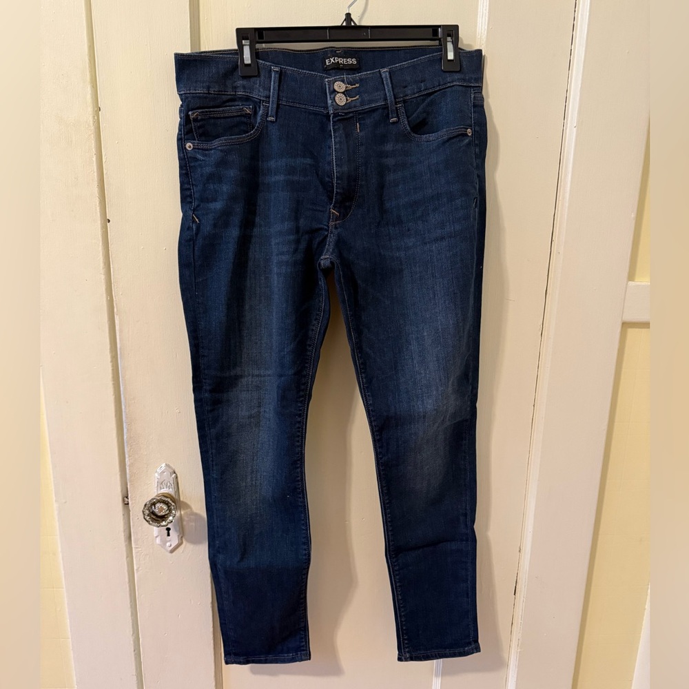 Express cropped denim leggings, size 10